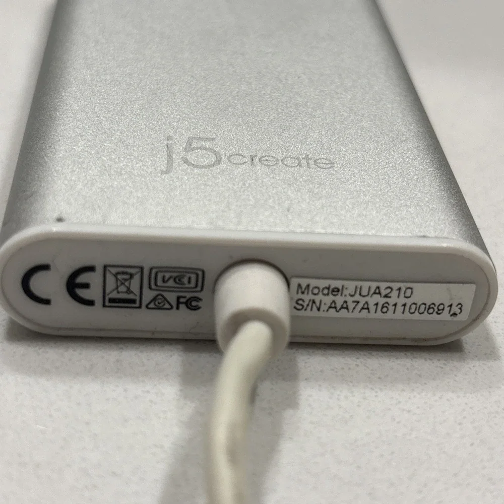 j5create JUA210 USB to VGA Adapter Cable External Video Display Converter